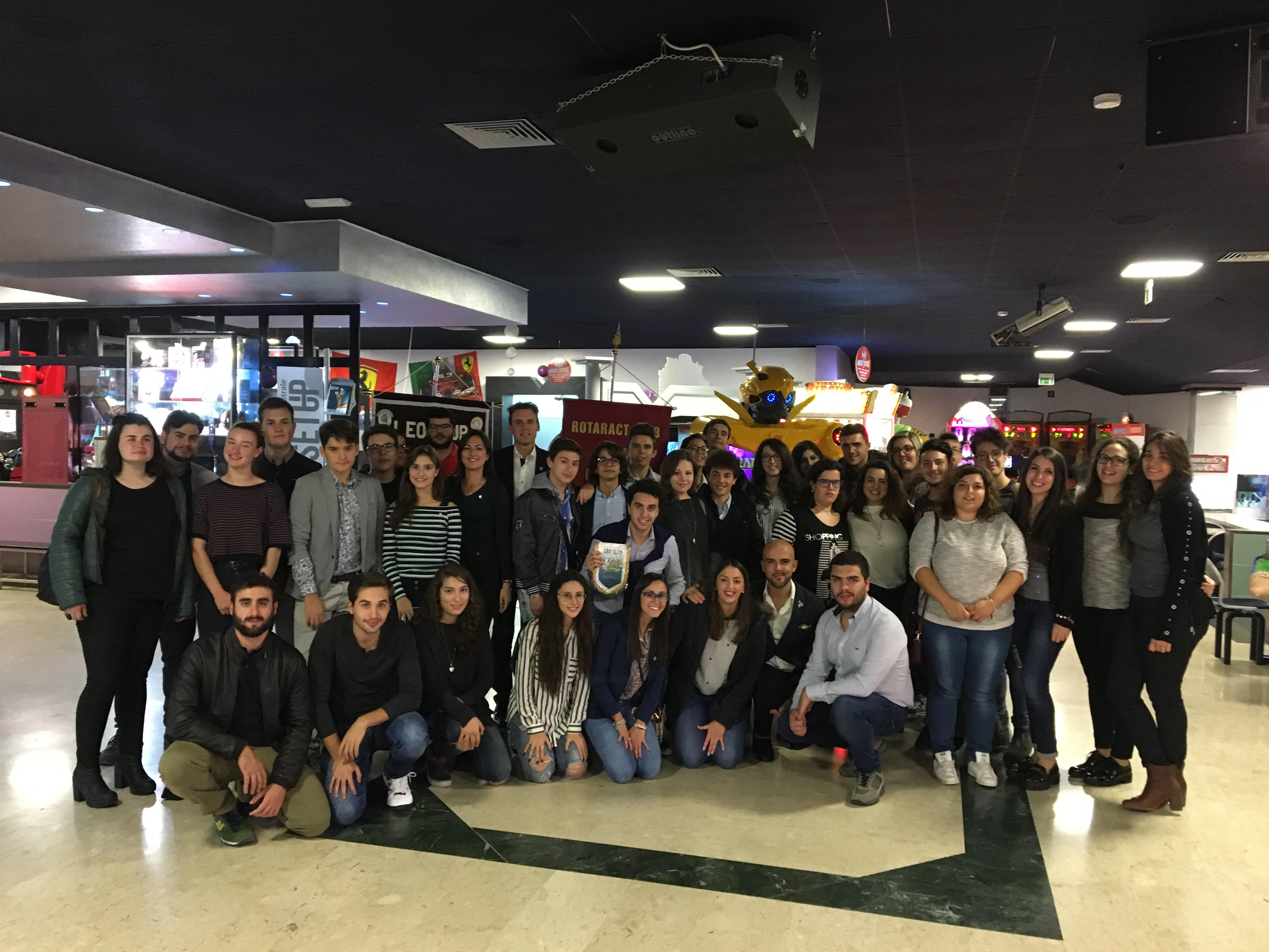 Siracusa. Uno strike per beneficenza con il torneo “Leo vs Rotaract”