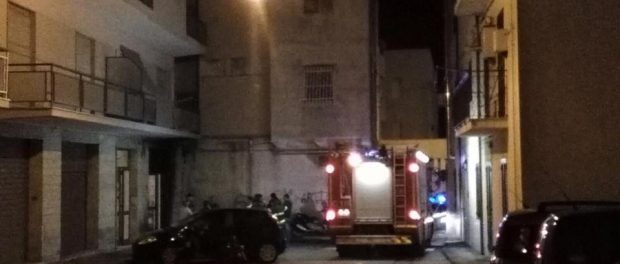 garage-incendio-via-padova-siracusatimes