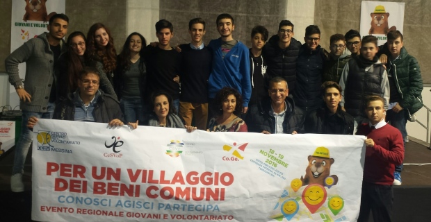 Siracusa, sussidiarietà e gestione spazi: gli studenti del Liceo Einaudi all’evento regionale “Per un villaggio dei beni comuni”
