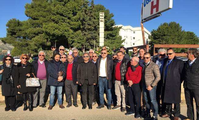 Cgil, Cisl e Uil ricordano “I Fatti di Avola” 48 anni dopo: “Il simbolo della lotta sindacale per rivendicare un sacrosanto diritto dell’uomo, il lavoro”