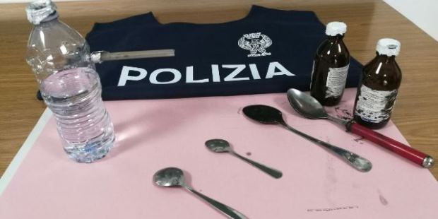 Siracusa, controlli nella zona sud della provincia: scoperto sottotetto adibito al consumo di droga