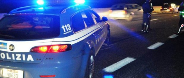 inseguimento-notte-polstrada