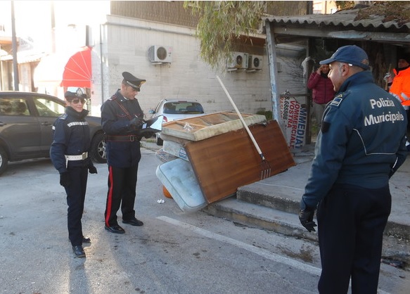 Siracusa, operazione anti-degrado sociale: Carabinieri, Polizia Muncipale e IGM controllano numerosi siti