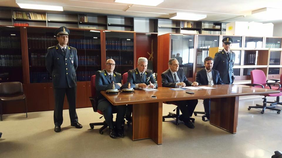 Augusta, Operazione “Port Utility”: ingegnere siracusano arrestato per corruzione