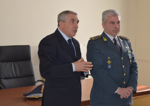 Siracusa, il Questore Caggegi in visita di commiato al comando provinciale della Guardia di Finanza