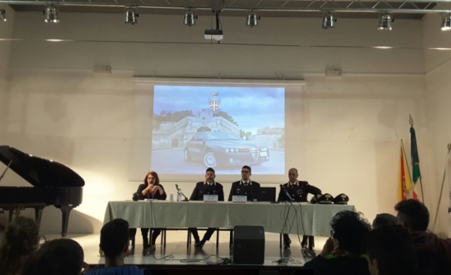 Avola, i Carabinieri incontrano gli studenti dell’Istituto “E. Majorana”