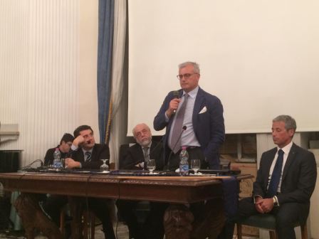 Siracusa. Sandro Campagna al Circolo Unione per raccontare Concetto Lo Bello e la Cittadella dello Sport