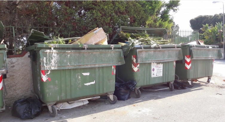 Siracusa. Allarme Rifiuti per Pasqua e Pasquetta, l’associazione “Io amo Fontane Bianche” chiede l’intervento straordinario di Igm
