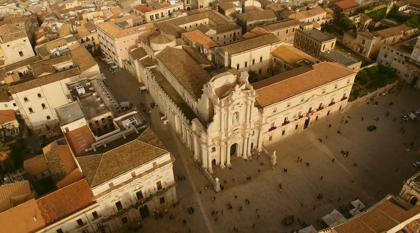 Siracusa “Tra Cielo e Mare”: l’emozionante video aereo di Luca Morreale
