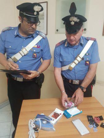 Priolo. Sorpresa a rubare all’interno dell’Euronics, finisce ai domiciliari una 40enne