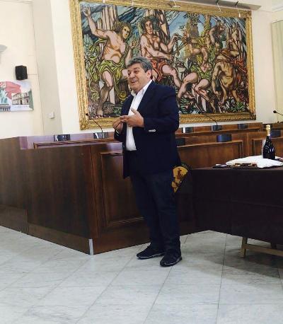 Melilli: il sindaco Cannata saluta il personale dipendente