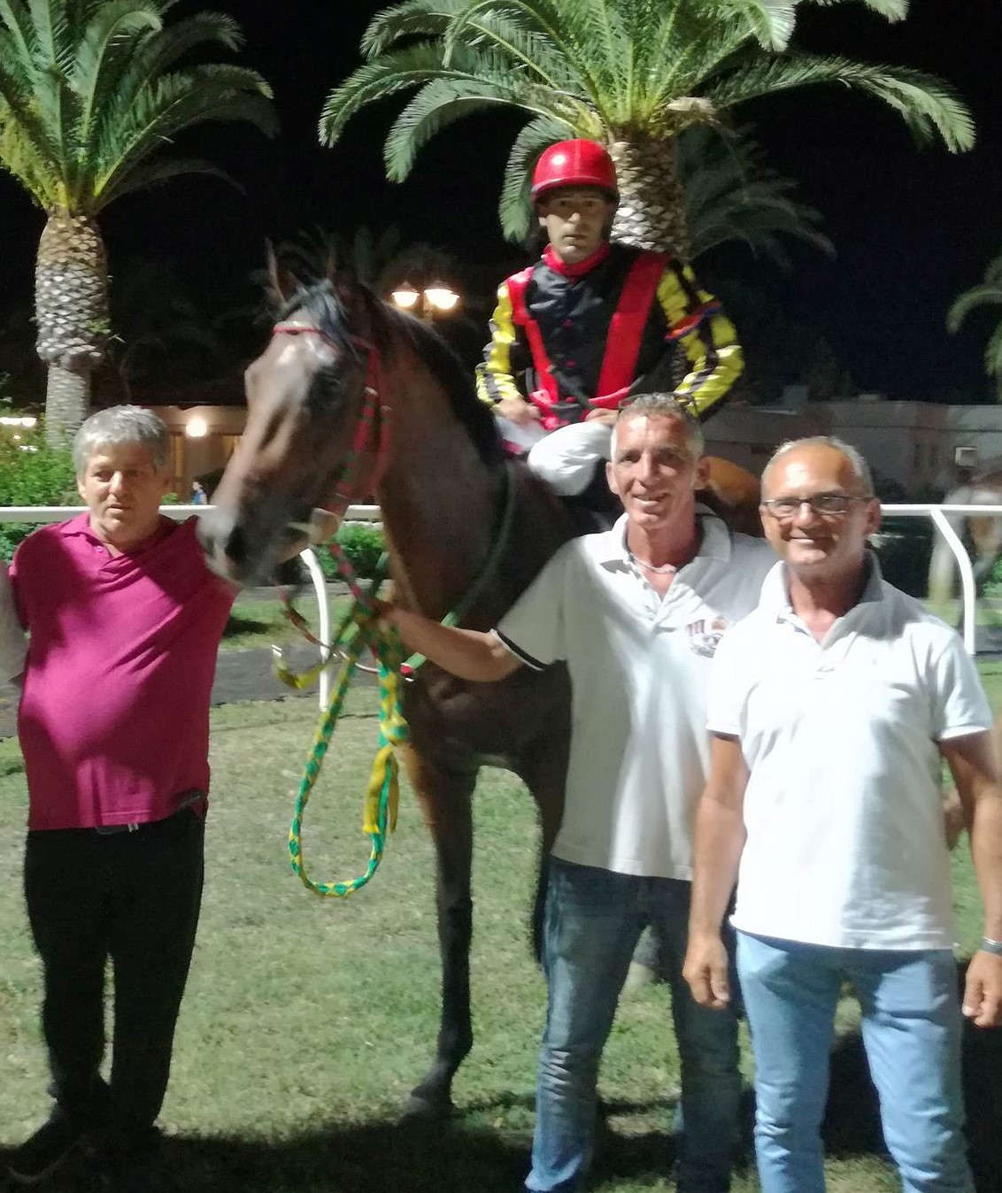 Siracusa. Si scalda il “Mediterraneo” tra i ritmi del galoppo e quelli della tradizione popolare