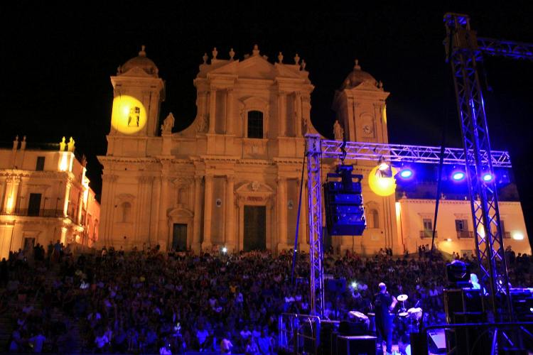 Noto, i Kunsertu chiudono l’edizione 2017 del festival “Folk Barock”