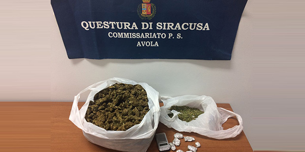 Avola, sorpreso con quasi 1 kg di marijuana: 23enne arrestato dalla Polizia