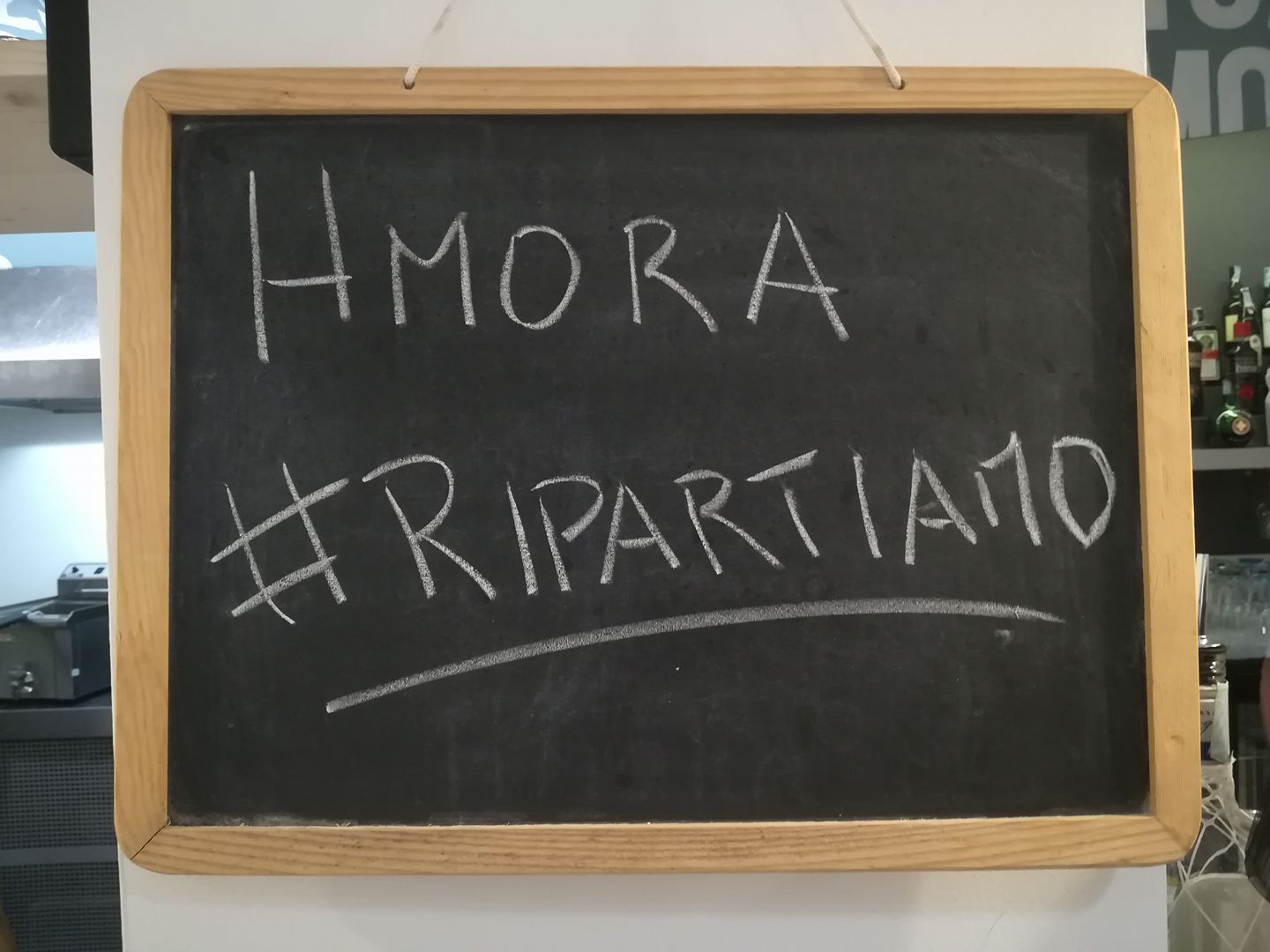 Siracusa. Attentato dinamitardo al pub in via Tisia, la solidarietà della politica e delle associazioni: “reagire contro questo atto vile”