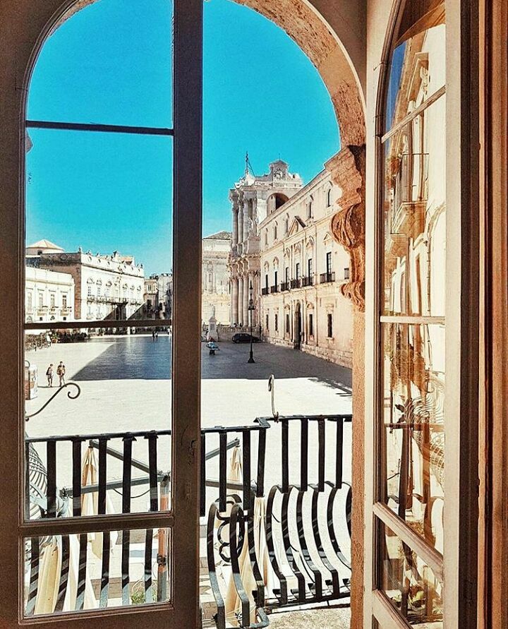 La comunità “Instagramers Italia” a Siracusa per un meeting: alla ricerca dei luoghi più belli da fotografare e condividere sui social