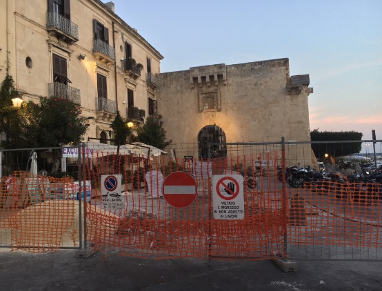 Siracusa, prorogata al 27 ottobre la riapertura al traffico di largo Porta Marina