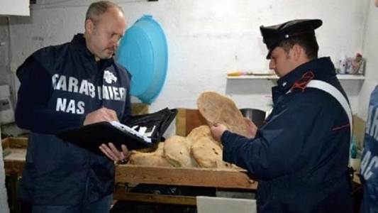 Pachino: controlli dei Carabinieri e del Nas, chiuso un panificio