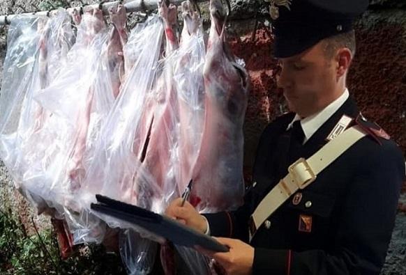 Portopalo: controlli dei carabinieri e del Nas, sequestrati oltre 200 chili di prodotti alimentari e chiuso un deposito