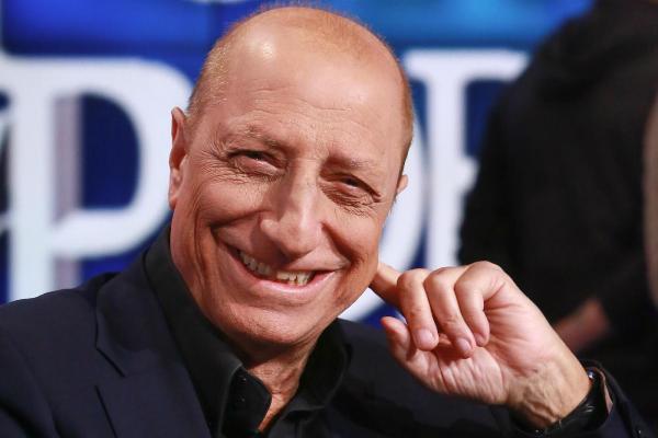 Sicilia. Pippo Franco a Mussomeli, San Vito Lo Capo e Catania con lo spettacolo “SvalutEscion”