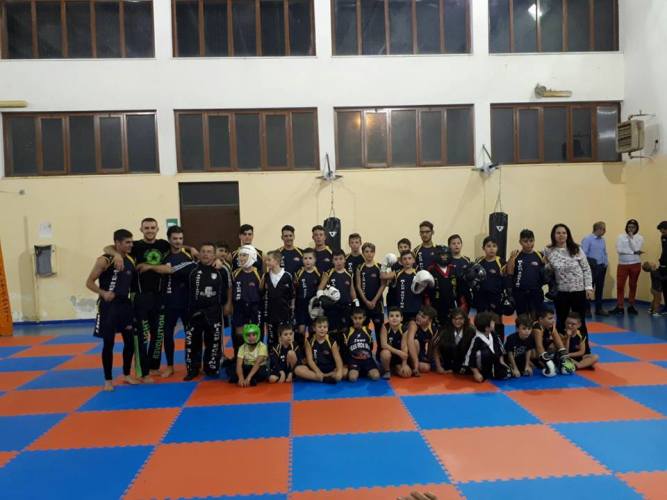 Francofonte, kick boxing. Si è tenuto ieri il primo stage “l’Iron Man Evolution”