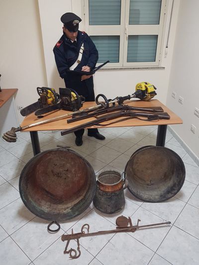 Cassibile. Ladro in fuga viene intercettato e bloccato dai carabinieri: ai domiciliari un 31enne