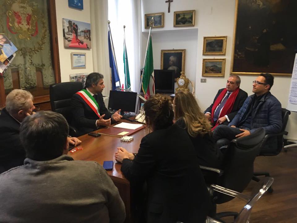 Avola. Scambio di sindaci, prima seduta di Giunta a Rapallo per Cannata
