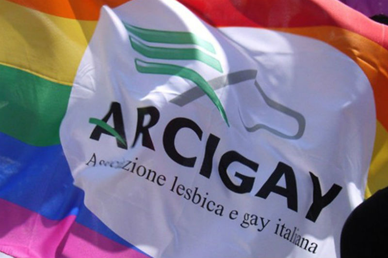 Siracusa. Giovane aggredito ad Augusta, Arcigay: “atteniamoci alla prudenza e alla veridicità dei fatti”