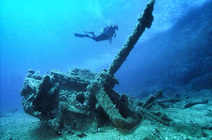Avola, tratto di mare chiuso per il ritrovamento di un cannone del XVII secolo
