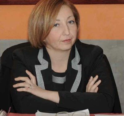 Siracusa. Atto incendiario contro l’auto dell’avvocato La Runa, i messaggi di solidarietà delle associazioni del terzo settore