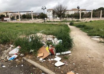 Siracusa. Sorbello e Vinci denunciano lo stato di degrado di piazza “Scamporlino”