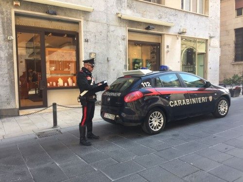 Siracusa. Individuato il ladro del Rolex alla gioielleria Zimmitti, denunciato