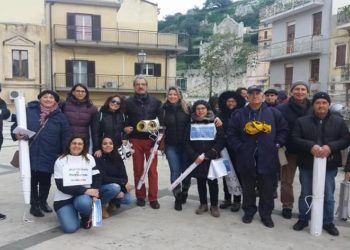 Melilli, ieri la quarta manifestazione contro l’inquinamento dell’aria nel “quadrilatero della morte”