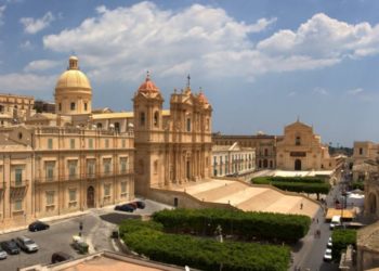 Noto. “Da una tragedia una nuova bellezza”, al via la decima edizione di Volalibro