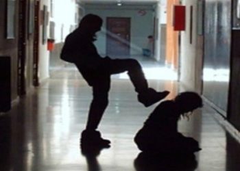 Augusta, bullismo a scuola: dodicenne presa a pugni da un coetaneo perché “grassa”