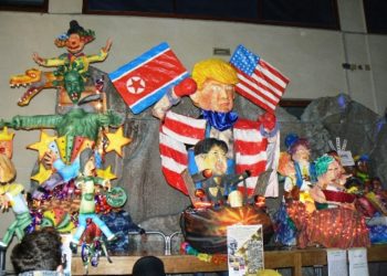 Palazzolo. Carnevale 2018: i Sud Sound System riscaldano il pubblico in piazza, premiati i carri in miniatura