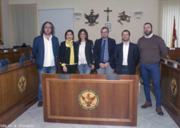 Melilli. Presentata la nuova Giunta Comunale, Daniela Ternullo eletta vice sindaco