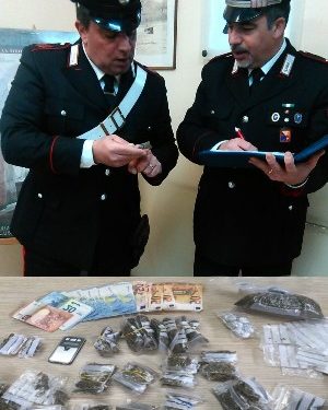 Lentini. Stupefacenti e denaro in casa: arrestato un 19enne