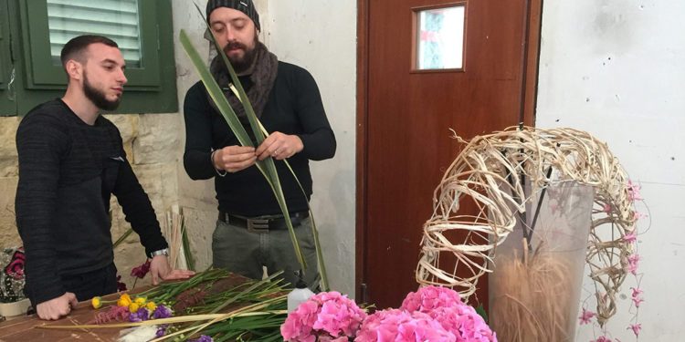 Siracusa, “2750 anni… in fiore”: la celebrazione della primavera all’Antico Mercato di Ortigia
