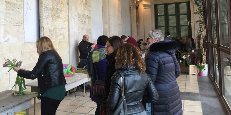 Siracusa, “2750 anni… in fiore”: la celebrazione della primavera all’Antico Mercato di Ortigia