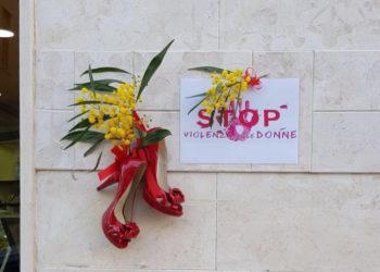 Siracusa. Viale Zecchino contro il FEMMINICIDIO