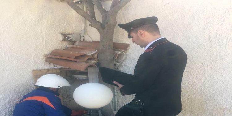 Cassibile. Truffa ai danni dell’Enel: scoperto allaccio abusivo alla rete pubblica, due arresti