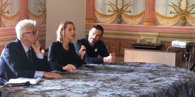 Noto. Volalibro, la schermitrice Valentina Vezzali ospite della giornata: “Lo sport è cultura”