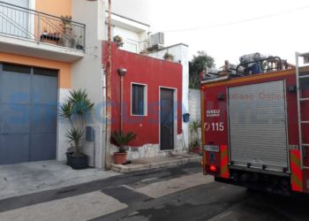 Canicattini Bagni, incendio a casa di Cugno: indagano i Carabinieri