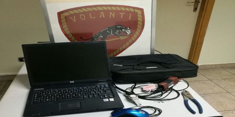 Siracusa, tentato furto in un’abitazione alla Fanusa: sorpreso a scalvare il muro, arrestato