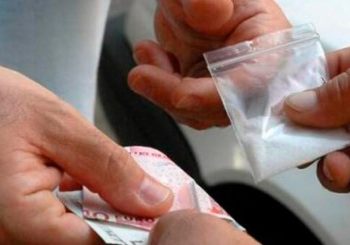 Augusta. Trovato in possesso di 60 grammi di cocaina e bilancino, arrestato