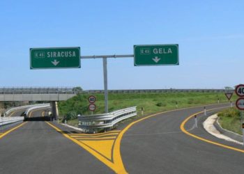 Appalti truccati e tangenti per la “Siracusa-Gela”, sei arresti