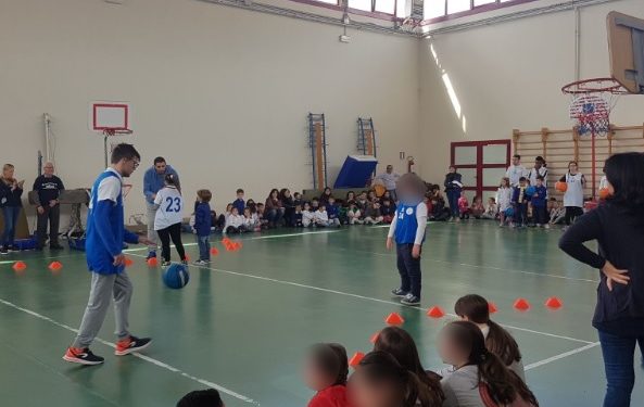 Siracusa, lo Sport vince contro la disabilità: partita di Baskin alla scuola “Vittorini”