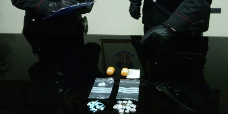 Siracusa. Sorpreso a spacciare droga in Piazza San Metodio, arrestato