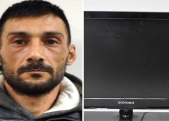 Lentini. Ruba in due abitazioni: sorpreso dalla Polizia con la refurtiva, arrestato